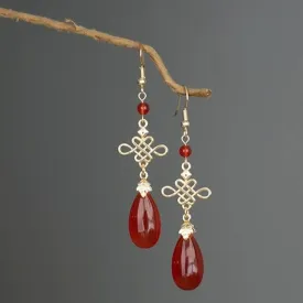 Dangle Earrings: Knot